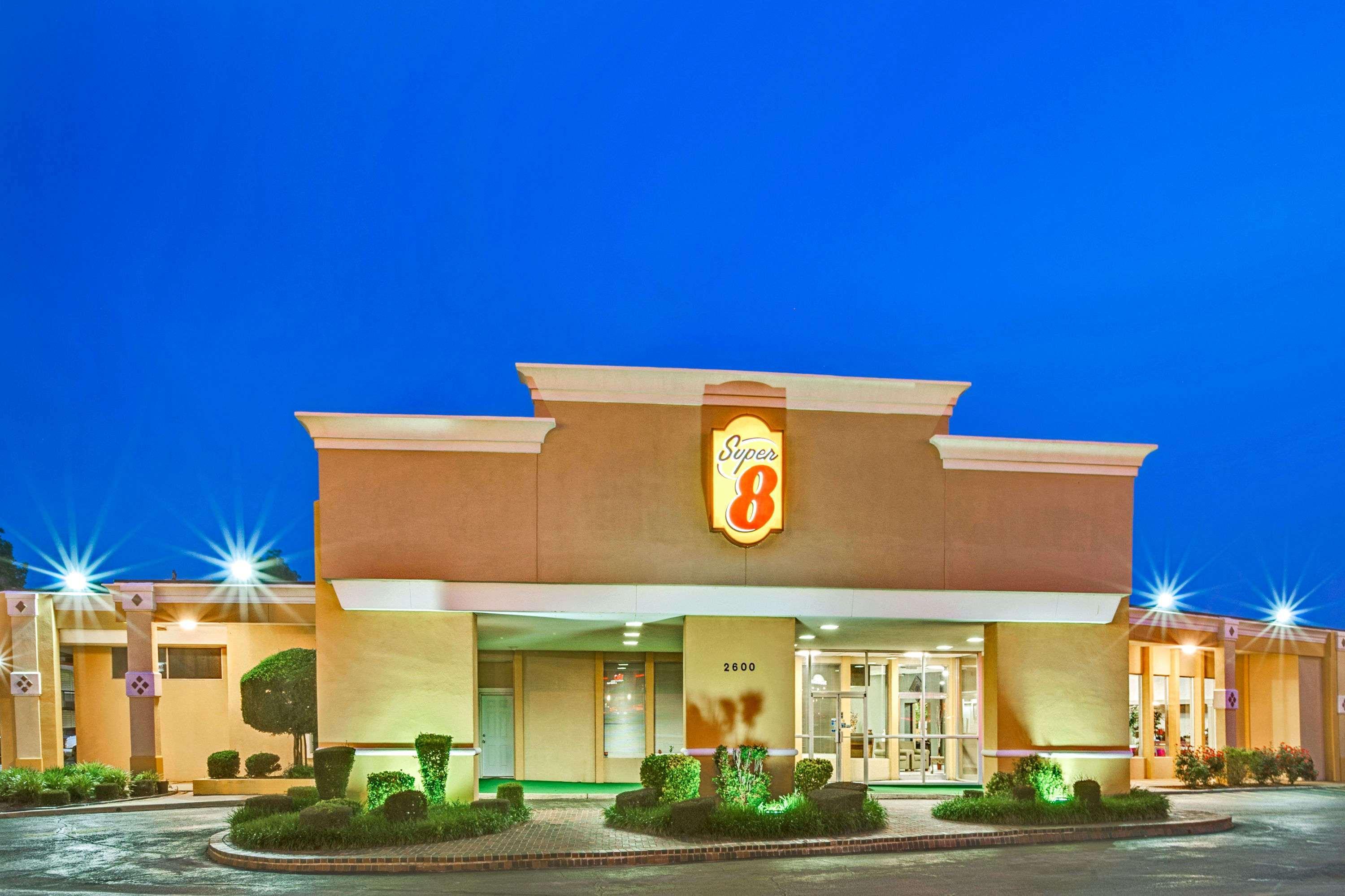 ซูเปอร์ 8 บาย วินด์แฮม นอร์แมน Hotel ภายนอก รูปภาพ